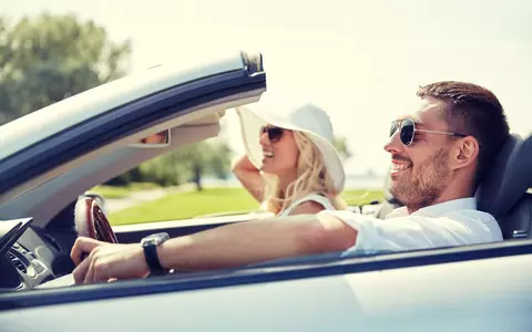 Îți faci planuri de vacanță? Iată ce obiecte îți sunt la fel de utile și la mare, și la munte