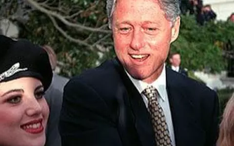 Ce face și cum arată acum Monica Lewinsky, amanta lui Bill Clinton, președintele SUA