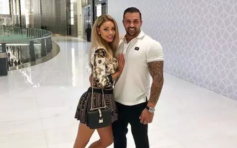 Alex Bodi vrea înapoi cadourile pe care i le-a făcut Biancăi Drăgușanu. Vrea și banii pe vacanțe