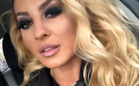 Flavia Mihășan mai are puțin și naște. Viitoarea mămică nu s-a îngrășat deloc!