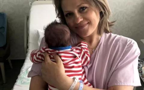 Soțul Mirelei Vaida a asistat la nașterile celor 3 copii: "A leșinat la toate, era alb ca varul și a zăcut pe targă"