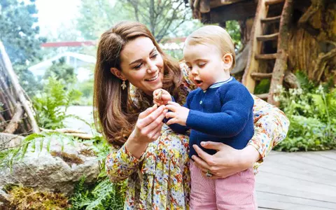 Cele mai emoționante imagini cu cei trei copii ai Prințului William și ai lui Kate Middleton. Prințul George, Prințesa Charlotte și Prințul Louis au ieșit în grădină
