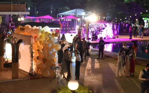 VIVA! aniversează 20 de ani. Cea mai așteptată petrecere mondenă a anului are loc în această seară!