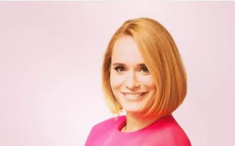 Andreea Esca, mesaj extrem de dur pentru cei care îi folosesc identitatea pe internet: "Cât costă să n-ai niciun Dumnezeu???"