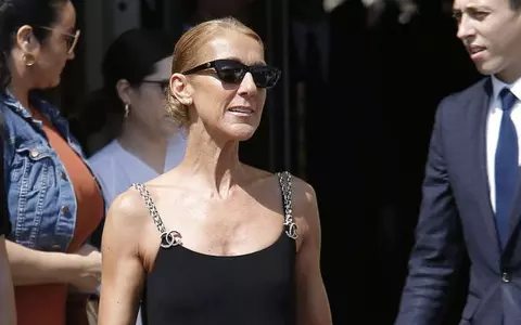 Celine Dion șochează din nou. După ce a slăbit mai multe kilograme, marea cântăreața poartă haine mulate