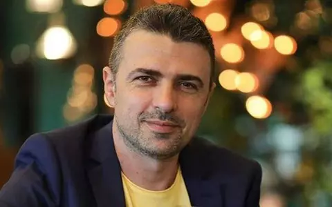 Ce fetiță frumoasă are Cornel Ilie! Imagine rară cu fiica artistului