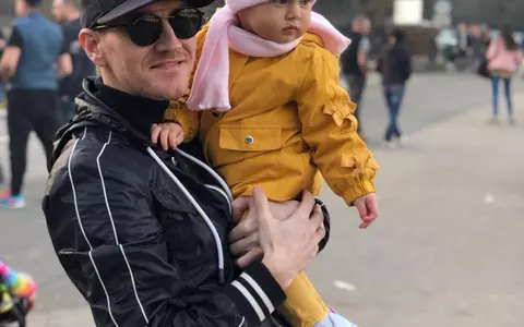 Ce fetiță frumoasă are Nicolae Mitea! Ce mai face fotbalistul care s-a iubit cu Andreea Tonciu de când s-a retras din showbiz