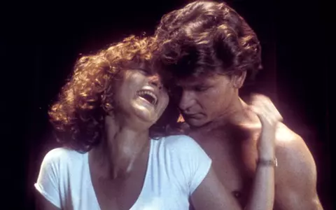 Actrița principală din "Dirty Dancing" e de nerecunoscut, la 59 de ani! O operație estetică i-a distrus cariera! Cum arată acum