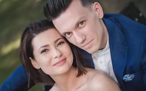 Mihaela Călin a născut. Prima imagine cu băiețelul prezentatoarei de la Antena 1: "El este fiul meu"