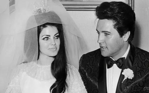 Mutilată de operațiile estetice! Cum a ajuns să arate Priscilla, soția marelui Elvis Presley, la 74 de ani