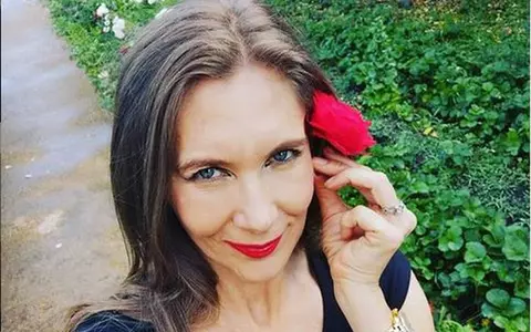 FOTO! Romanița Iovan a făcut furori pe plajă în bikini la 54 de ani! Ce eforturi face pentru a se menține slabă