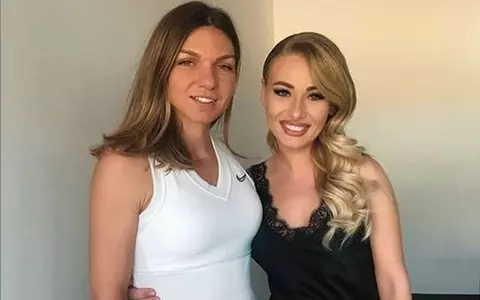Cine este Irina Baianț, blonda superbă care a atras toate privirile la ceremonia dedicată Simonei Halep. E feblețea lui Vladimir Putin