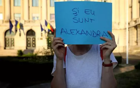 S-a ieșit  din nou în stradă după uciderea Alexandrei: ”Tragedia de la Caracal este despre faptul că în România anului 2019 dispariția unei fete de 15 ani nu impresionează polițiștii!”