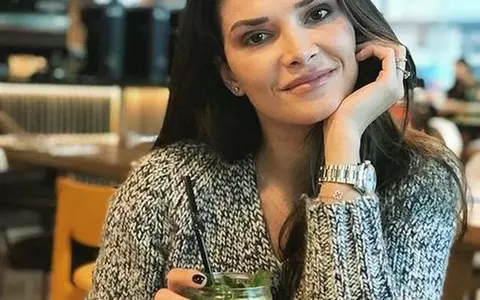 Alina Pușcaș are talie de viespe la doar o lună după naștere. Dieta de urgență când vrea să dea jos centimetri din jurul taliei