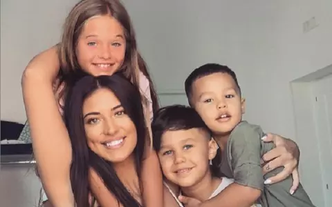 Cum se înțelege Maya cu frățiorii ei Dominic și Akim. Antonia și Alex Velea sunt cei mai fericiți părinți