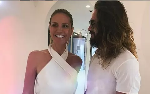 Heidi Klum s-a măritat cu Tom Kaulitz, iubitul ei cu 17 ani mai tânăr! Top-modelul a avut o rochie de mireasă spectaculoasă
