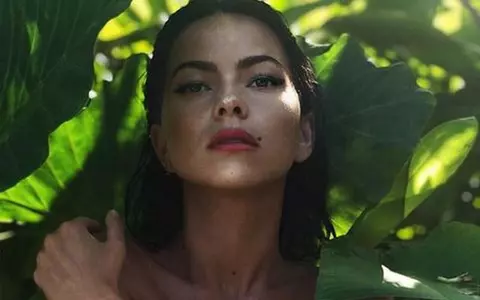Fotografia care spune tot! Cum arată Inna fără pic de machiaj. Artista are 32 de ani și multe nopți nedormite la activ