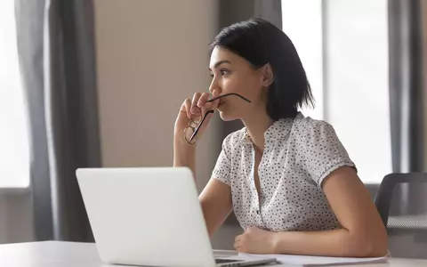 7 moduri în care îți este afectată sănătatea când ai un job toxic