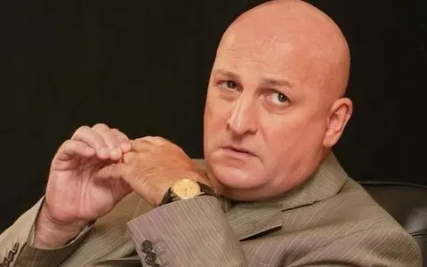 Cum arată și cu ce se ocupă fiica lui Bebe Cotimanis. Adela seamănă foarte bine cu tatăl ei, dar a ales cu totul altă meserie