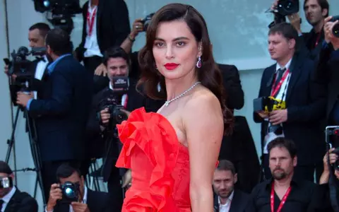 Catrinel Menghia, frumoasă de pică la premiera din România a filmului ”La Gomera”. Actrița are scene de nuditate răvășitoare în film