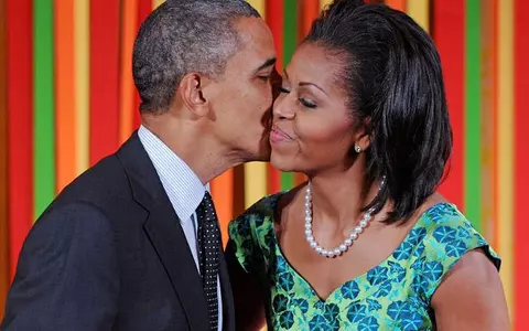 Michelle Obama a fost părăsită la scurt timp după căsătorie... Barack Obama a plecat singur într-o a doua lună de miere!