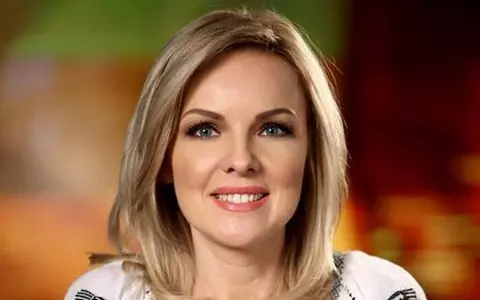 Oana Andoni, înlocuită la Știrile Pro TV. Prezentatoarea urmează să nască al doilea copil