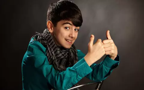 Transformarea fabuloasă a lui Omar Arnaout, copilul-minune de la Next Star. Era un copil plăpând, iar acum este o frumusețe de băiat!