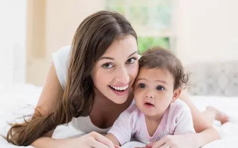 Studiu! Regula de parenting care le face pe mame mai fericite!