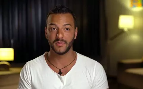 Adrian de la INSULA IUBIRII ar fi plecat în Italia pentru a scăpa de puşcărie. Acuzaţiile care i se aduc sunt foarte grave!