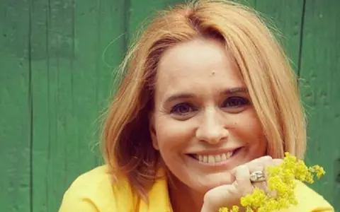Andreea Esca, mândră de ridurile ei, la 47 de ani. Nu e adepta intervențiilor estetice