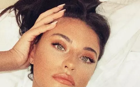 Antonia are probleme de sănătate. Vedeta s-a fotografiat în spital, cu perfuzia în mână: "Sunt foarte stresată"