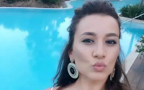 Claudia Pătrășcanu, prima aniversare fără Gabi Bădălău! Cine a trezit-o din somn în dimineața în care a împlinit 39 de ani. Fotografia care a făcut mii de likeuri!