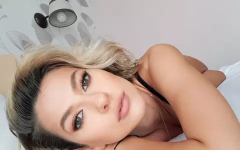 Lidia Buble se luptă cu o boală rară, care îi face viaţa un coşmar: „În unele seri e chinuitor!”