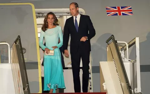 PANICĂ în aer pentru Prințul William și soţia sa, Kate. Avionul în care se afla cuplul regal, aterizare forţată în Pakistan