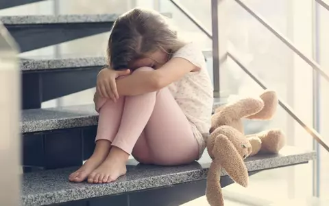 Ce să nu îi spui niciodată copilului tău! Astfel îi creezi teama de abandon