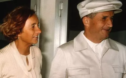 Câinele lui Ceaușescu, motiv de gelozie pentru Elena! "Nicule, de-acu’ înainte să te culci cu potaia"