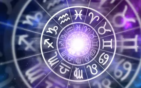 Horoscopul lunii noiembrie. Zodiile care dau lovitura pe plan profesional și cele care-și vor găsi fericirea