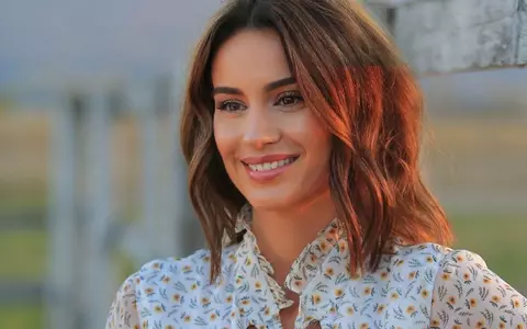 Secrete din culisele meseriei de prezentator TV. Cum a învățat Geanina Ilieș să se machieze și de ce  se trezea la 3 dimineața