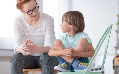O situație delicată pentru părinți! Cum să reacționezi atunci când copilul tău minte