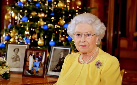 Regina Elisabeta a II-a trimite de Crăciun 620 de cadouri și 750 de felicitări! Ce sumă scoate suverana Marii Britanii din buzunar