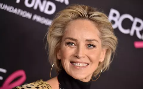 La 61 de ani, Sharon Stone își caută dragostea pe un site de matrimoniale! De ce a fost actrița reclamată și i s-a interzis accesul