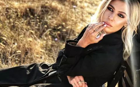 Sore nu se poate abține de la salată bouef și sarmale de Crăciun. Cum slăbește artista după aceste ”bombe” calorice