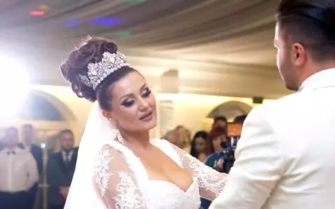 Bianca Rus a divorțat oficial de Antonio Luigi Gottschling,  înainte de Crăciun. Artista este o femeie liberă