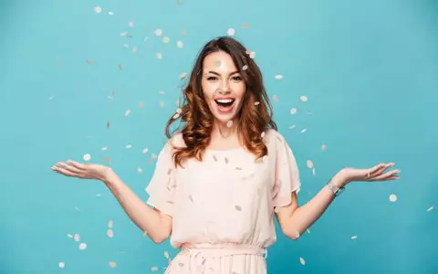 Chiar poți fi fericită în fiecare zi! Specialiștii îți recomandă 3 exerciții de dezvoltare personală foarte eficiente