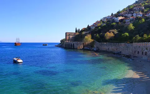 (P) Stațiuni din Antalya unde să evadezi vara viitoare