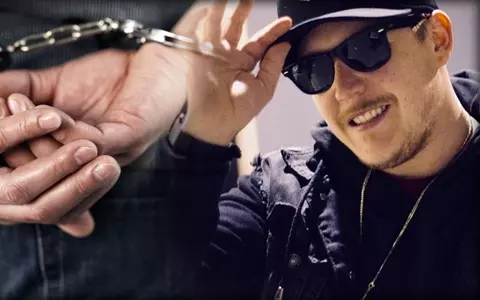 Decizia judecătorilor în dosarul lui What’s Up. Cântărețul a mușcat trei polițiști care au încercat să-l încătușeze