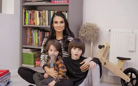 Anca Serea și Adi Sînă au datorii de mii de euro. Nu își mai permit să plătească școala copiilor