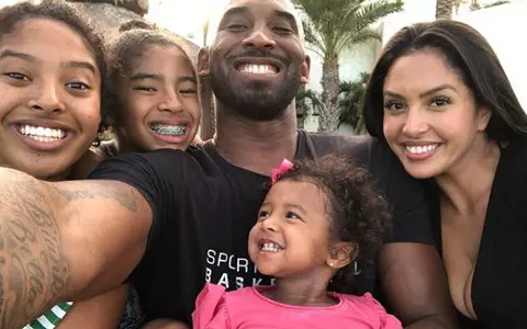 Mesajul dureros al soției lui Kobe Bryant, după moartea baschetbalistului și a fiicei lor: ”Suntem devastați”