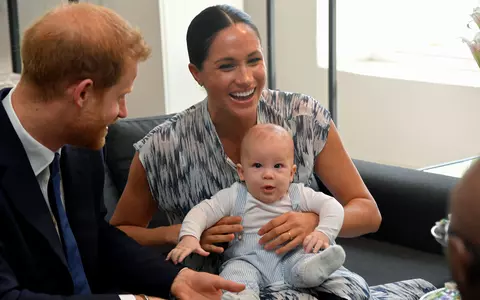 Schimbări în buletin după Megxit! Ce nume de familie au Meghan Markle, Prințul Harry și fiul lor, Archie