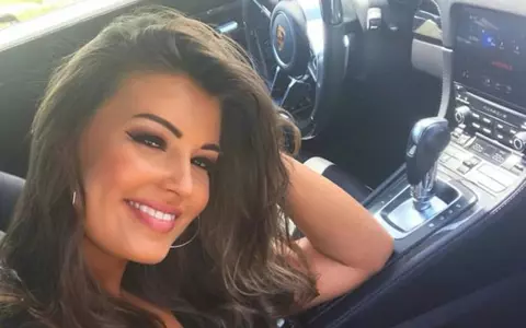 Una din cele mai sexy prezentatoare de știri din România, mamă pentru prima dată: ”O altă dovadă că Dumnezeu râde de noi când ne facem planuri”